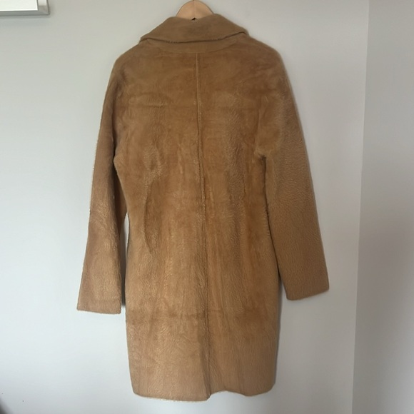 CYRUS Coat - Picture 5 of 7